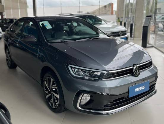 VOLKSWAGEN VIRTUS 1.0 200 TSI HIGHLINE AUTOMÁTICO